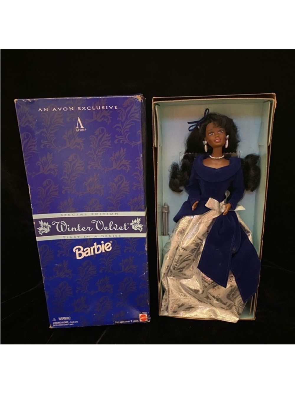 Avon Exclusive Winter Velvet Barbie 1995